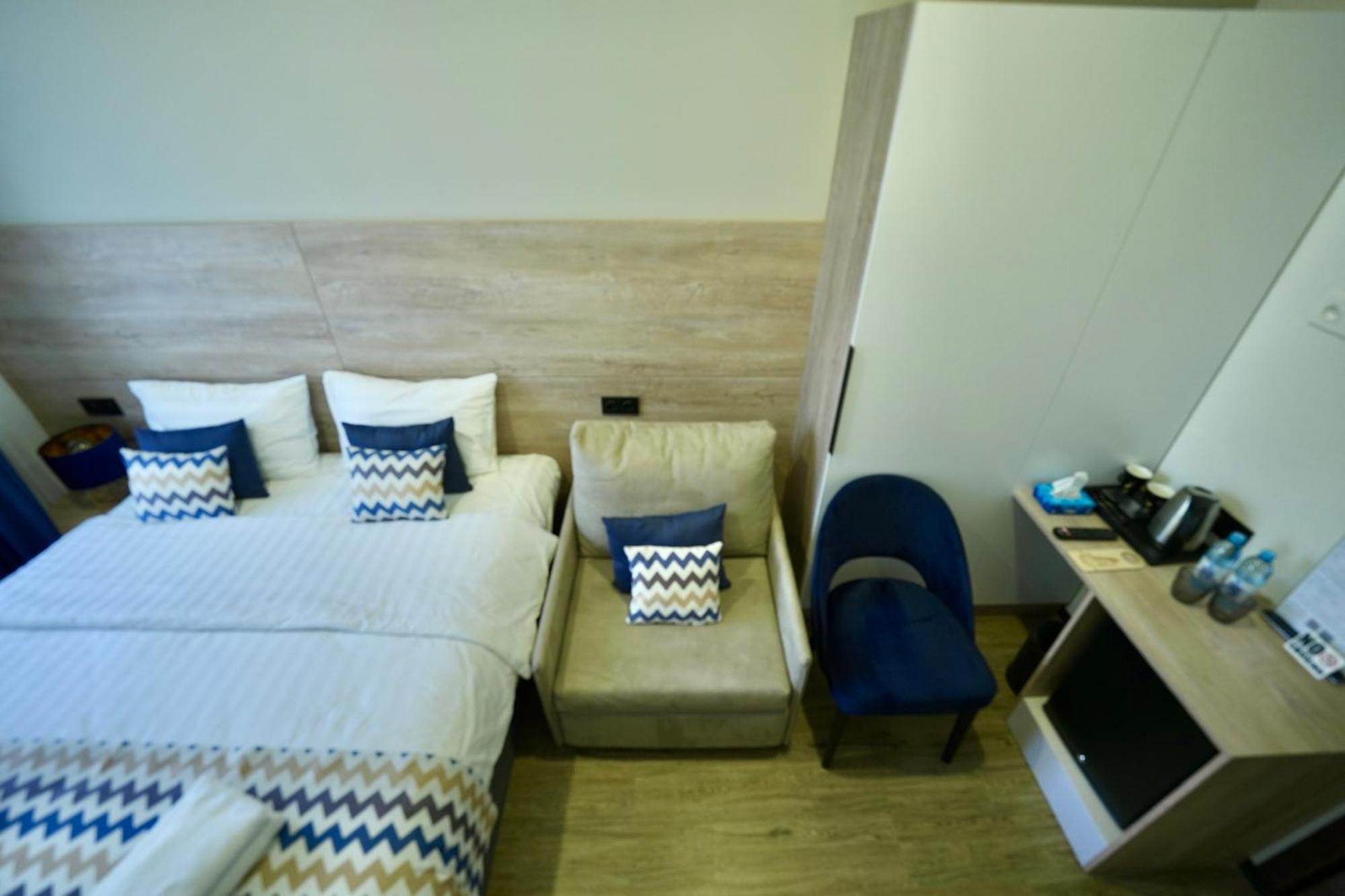 4Guest Hotel Yerevan Exterior photo