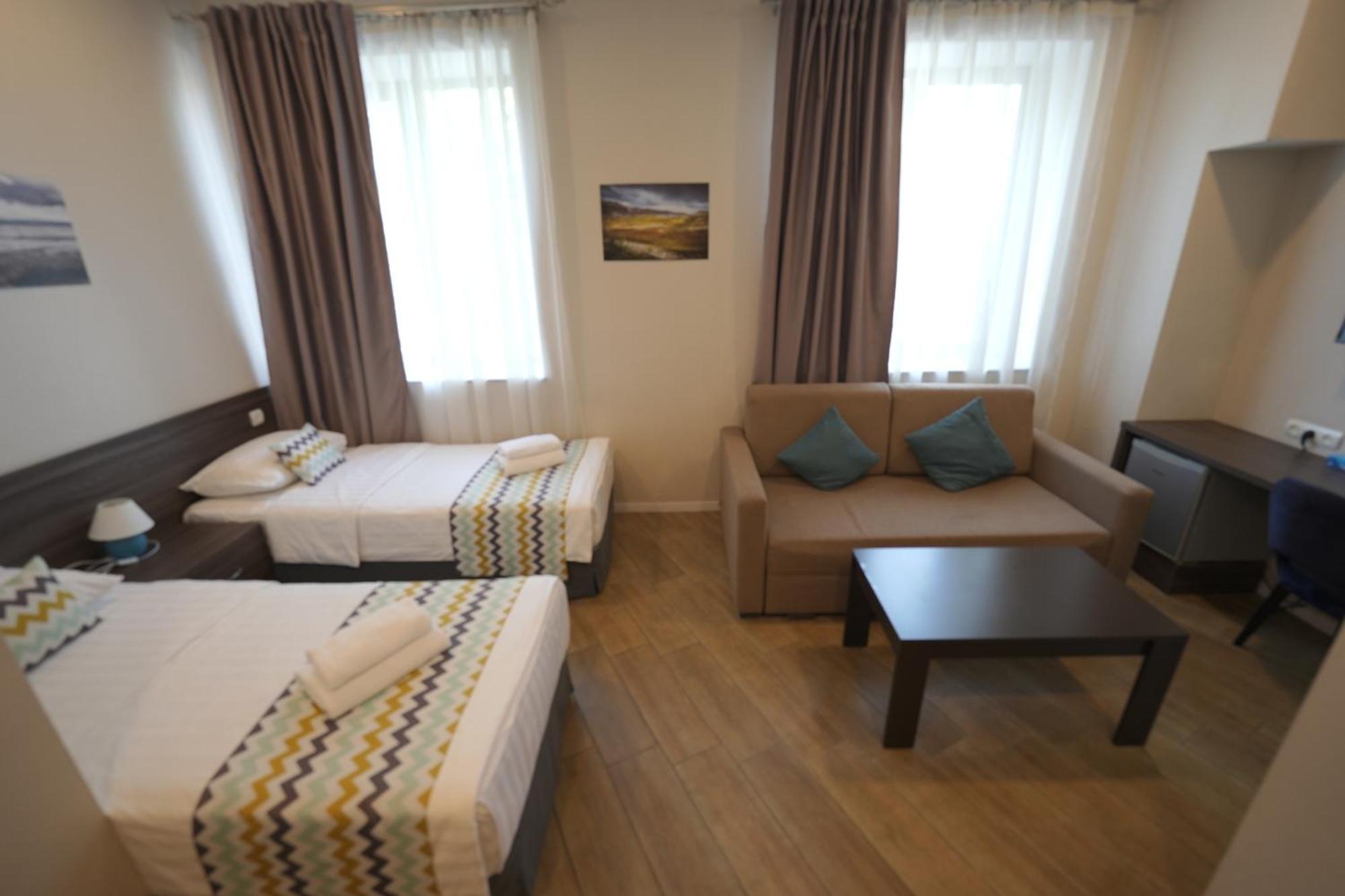 4Guest Hotel Yerevan Exterior photo