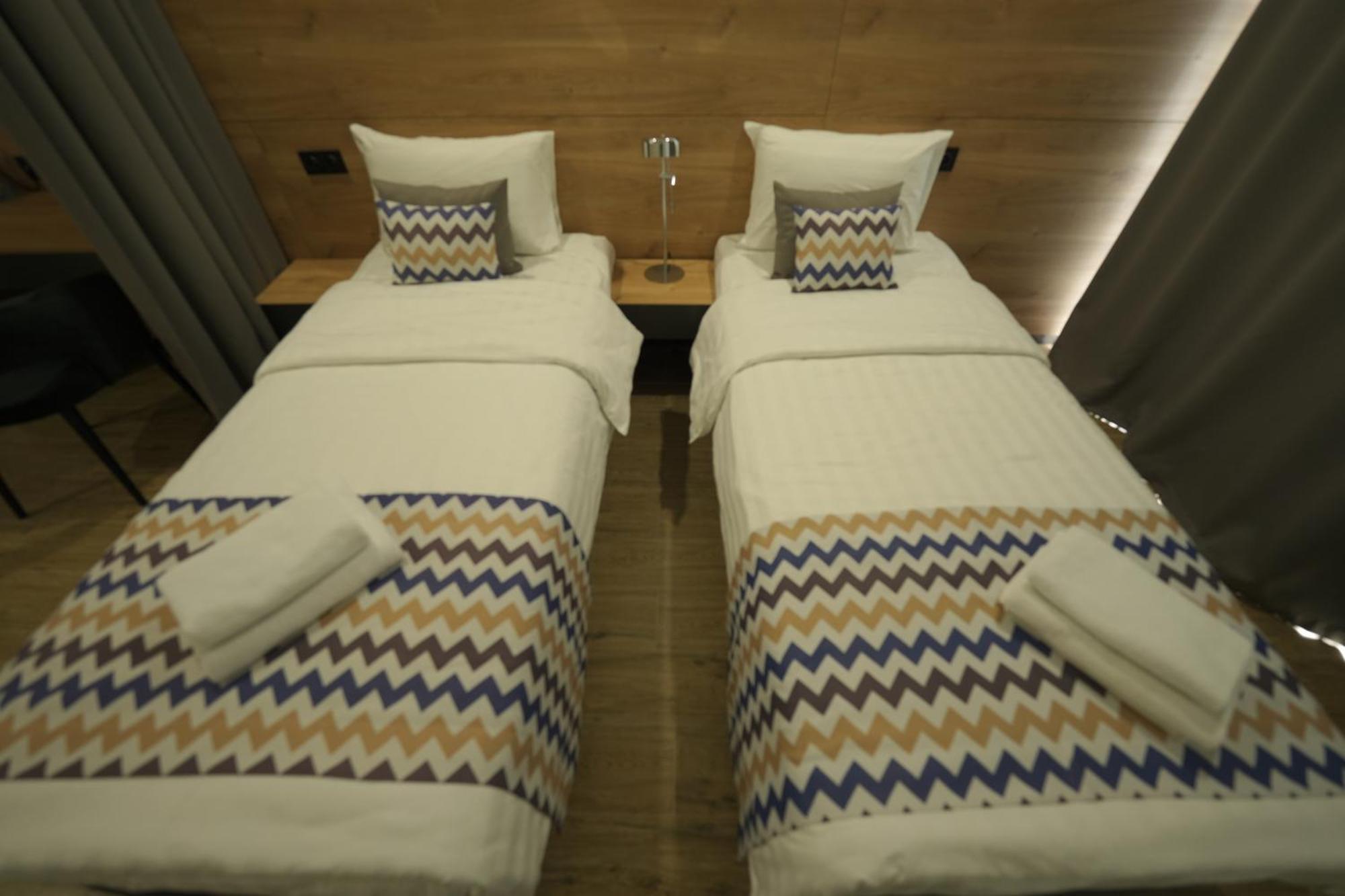 4Guest Hotel Yerevan Exterior photo
